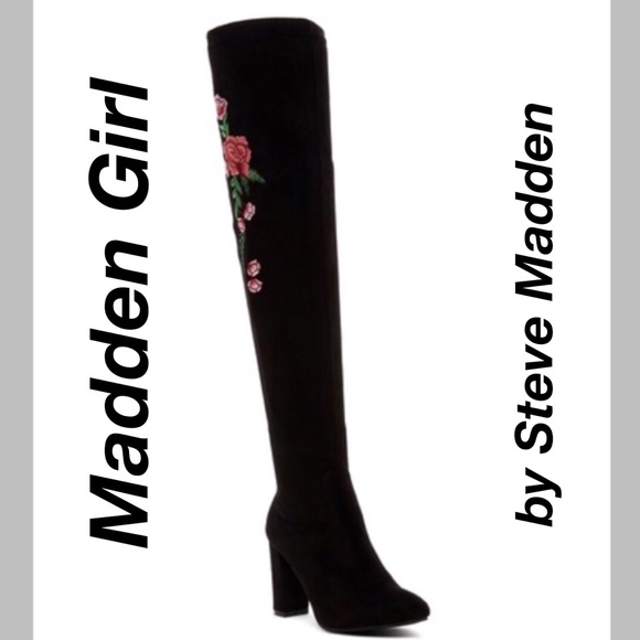 Steve Madden Shoes - 🆕 Steve Madden Rose Embroidered Boots